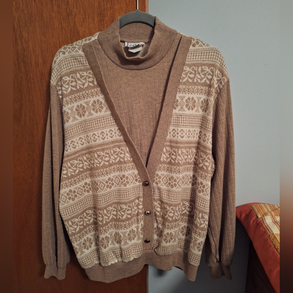 Cricket Lane Vintage Tan And Ivory Patterned Mockneck Women's Sweater Size XL